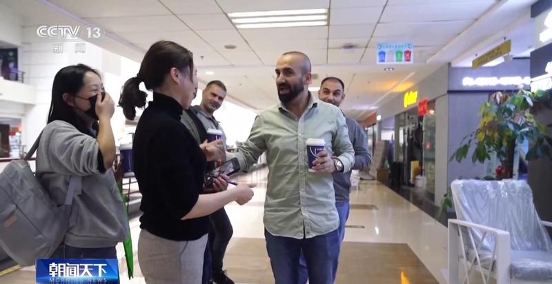 义乌春季市场热潮涌动;小商品如何征服全球买家。 新闻