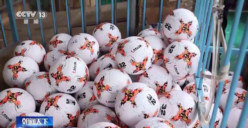 义乌春季市场热潮涌动;小商品如何征服全球买家。 新闻