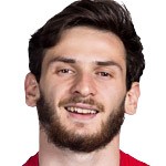  巴黎圣日耳曼客场大胜切尔西；克瓦拉茨赫利亚赛后分享获胜感受。 体育新闻