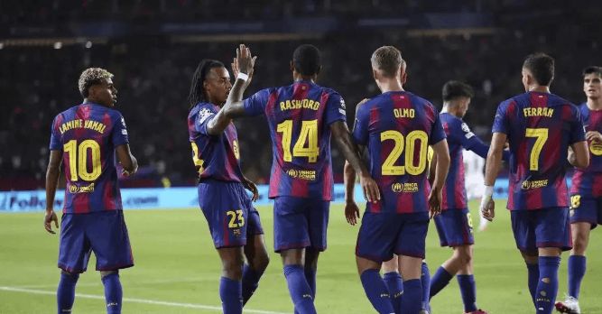 战术博弈与数据密码：欧冠1/4决赛首回合深度解构