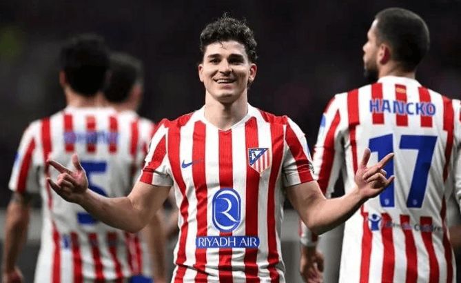  战术博弈与数据密码：欧冠1/4决赛首回合深度解构 体育新闻