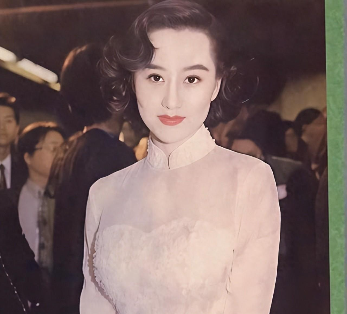  利智的成长密码：西安岁月如何锻造顶级明星的韧性基因 影视小说