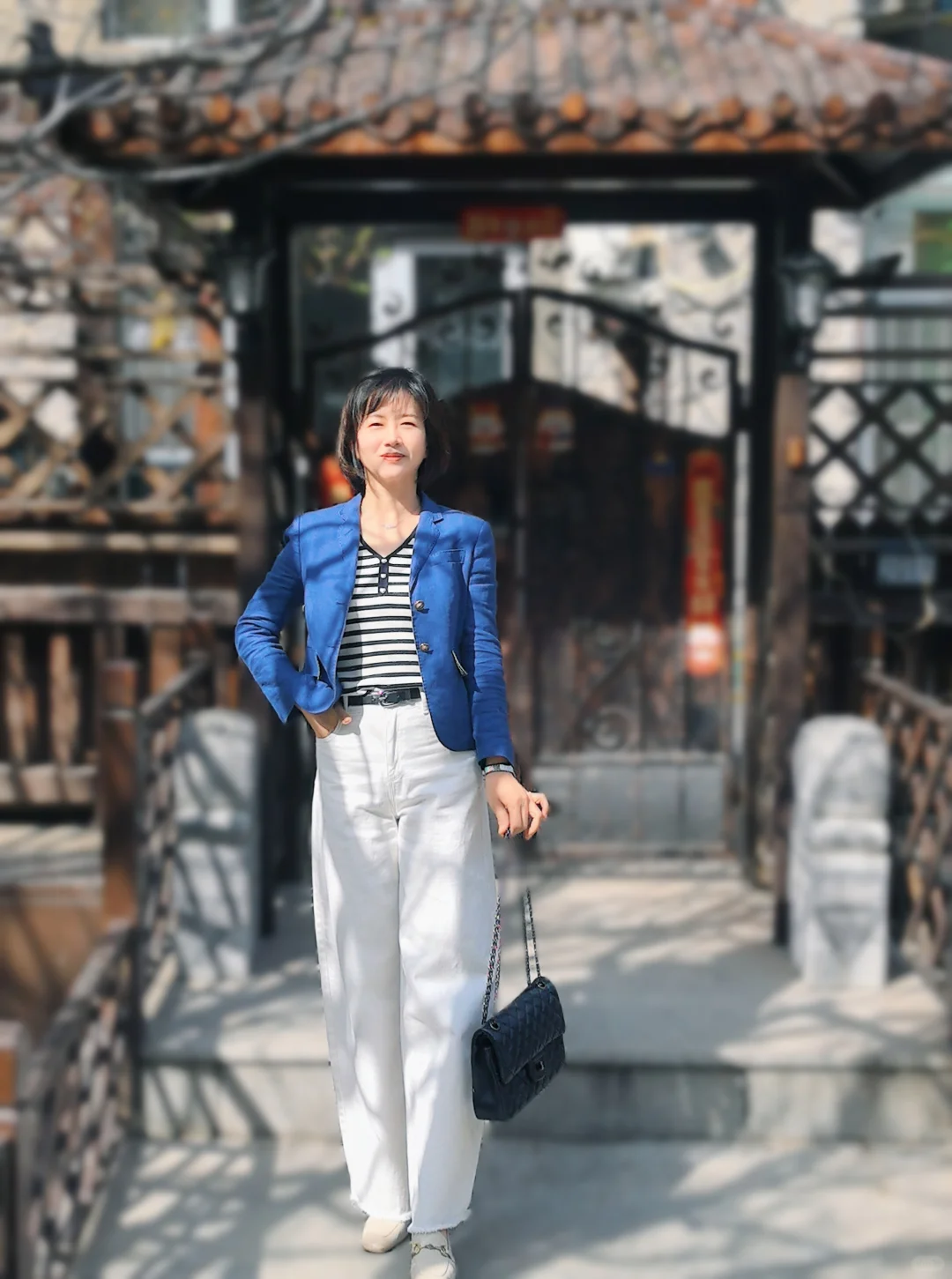  五十岁以后，这样穿春装才漂亮：基础款也能穿出高级感 时尚用品