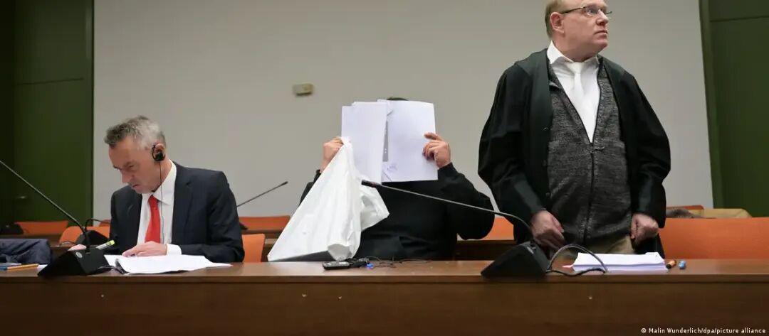  技术视角下的慕尼黑迷奸案：麻醉剂获取、剂量计算与物证链重建 新闻