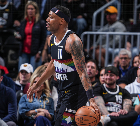  【战术拆解】掘金11连胜背后的深层逻辑：约基奇时代最强纪录如何炼成 体育新闻