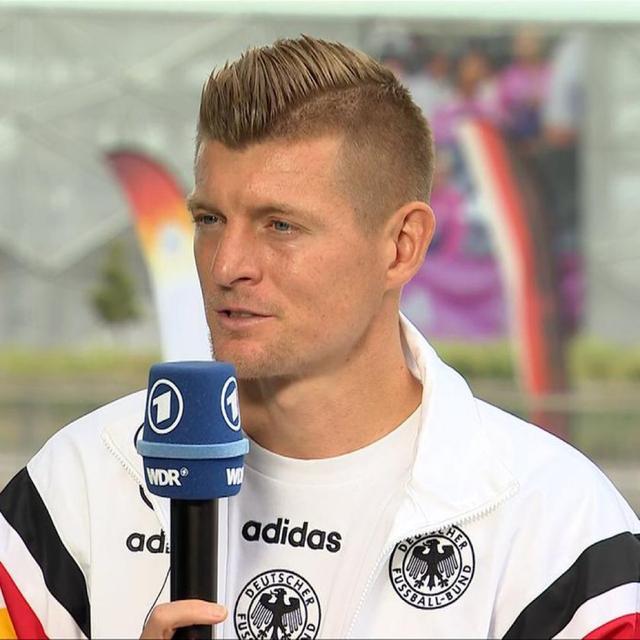 战术显微镜：克罗斯复盘皇马逆转密码——大乱战才是银河战舰的舒适区 体育新闻