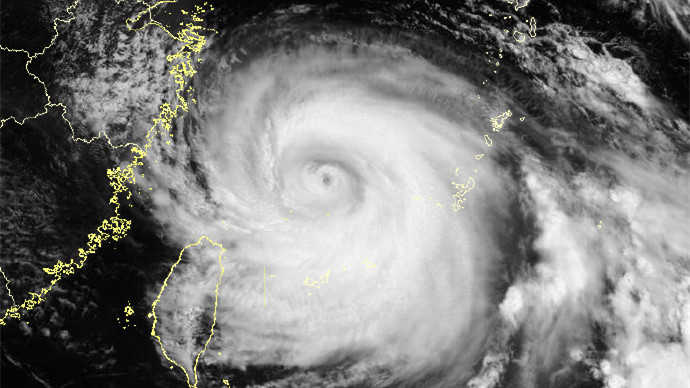  “桦加沙”来袭的夜晚：579人的避风港与一座城市的从容应对 新闻