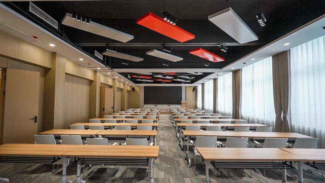  扬州人才服务数字化转型新范式：55项一站式不打烊的架构设计与创新价值 新闻