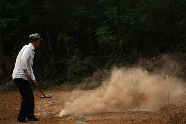  技术视角下的文物发现：明代素三彩瓷船的考古价值与工艺分析 文化旅游